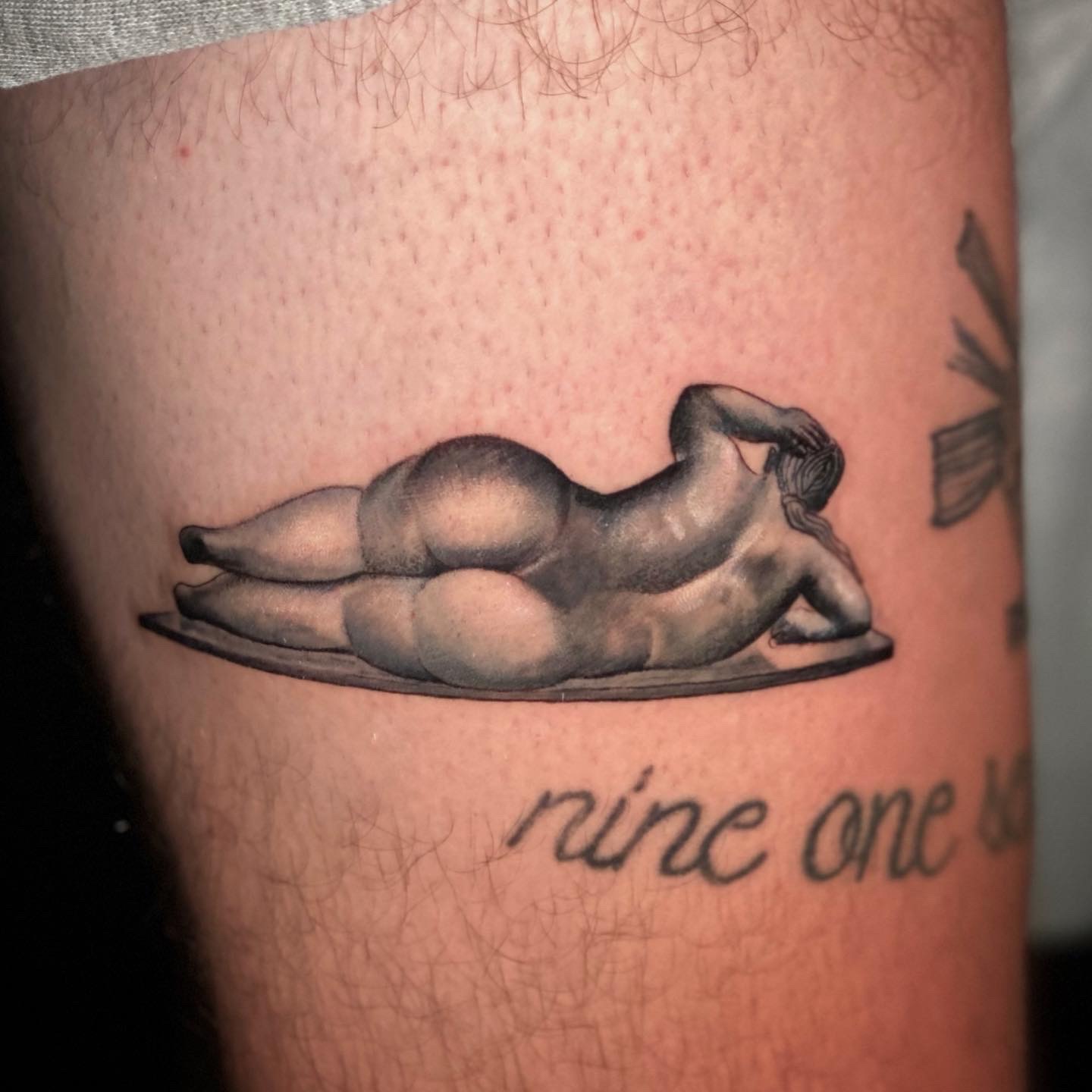 Fine line tattoo portfolio image by Erick Del Castillo