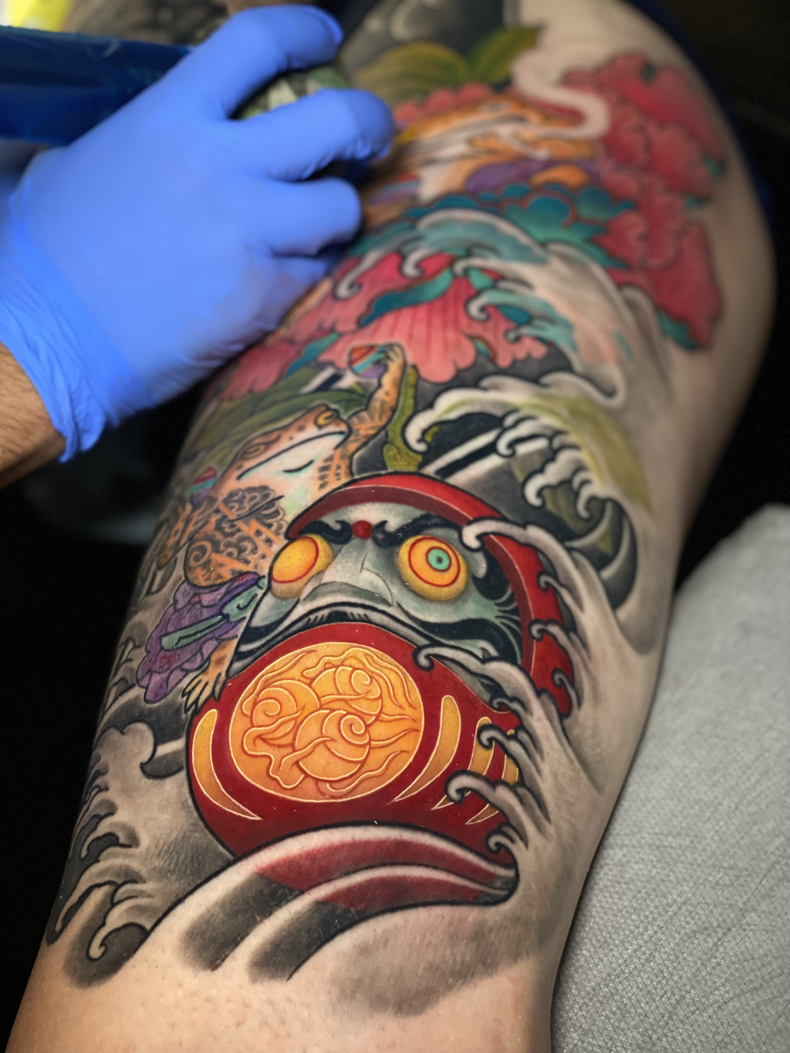 Erick Del Castillo blackwork tattoo portfolio image 5