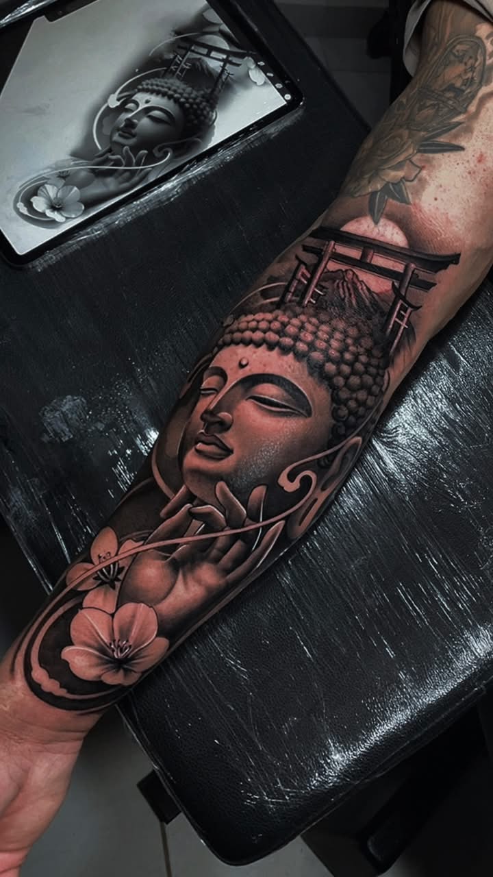 Lucas Ink black and gray tattoo portfolio image 7